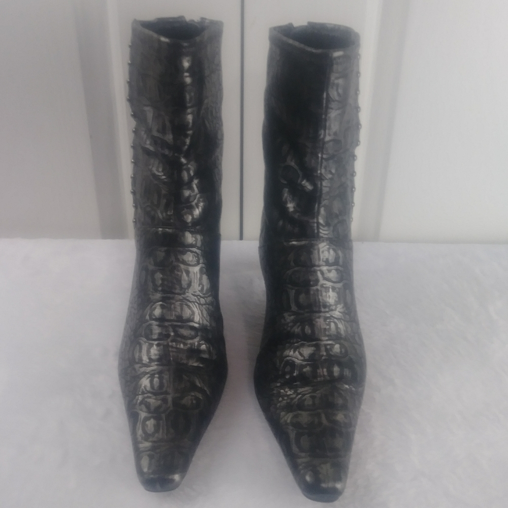 MODA Croc Print Short Boots